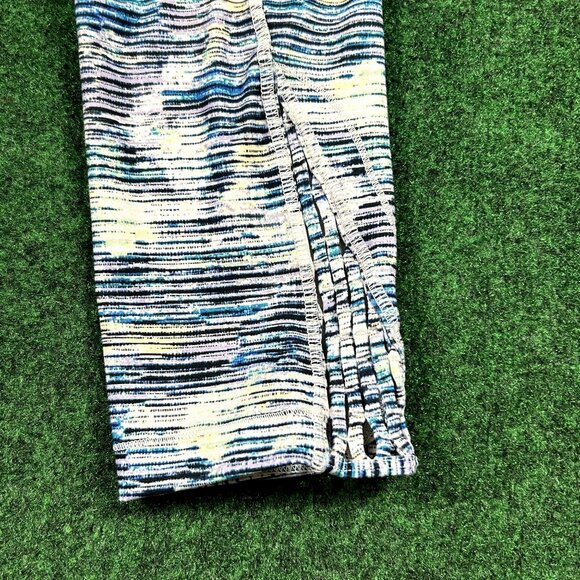 Lululemon True Self Crop II‎ Womens Size 8 Blurry Belle Blue White Leggings - Picture 4 of 7